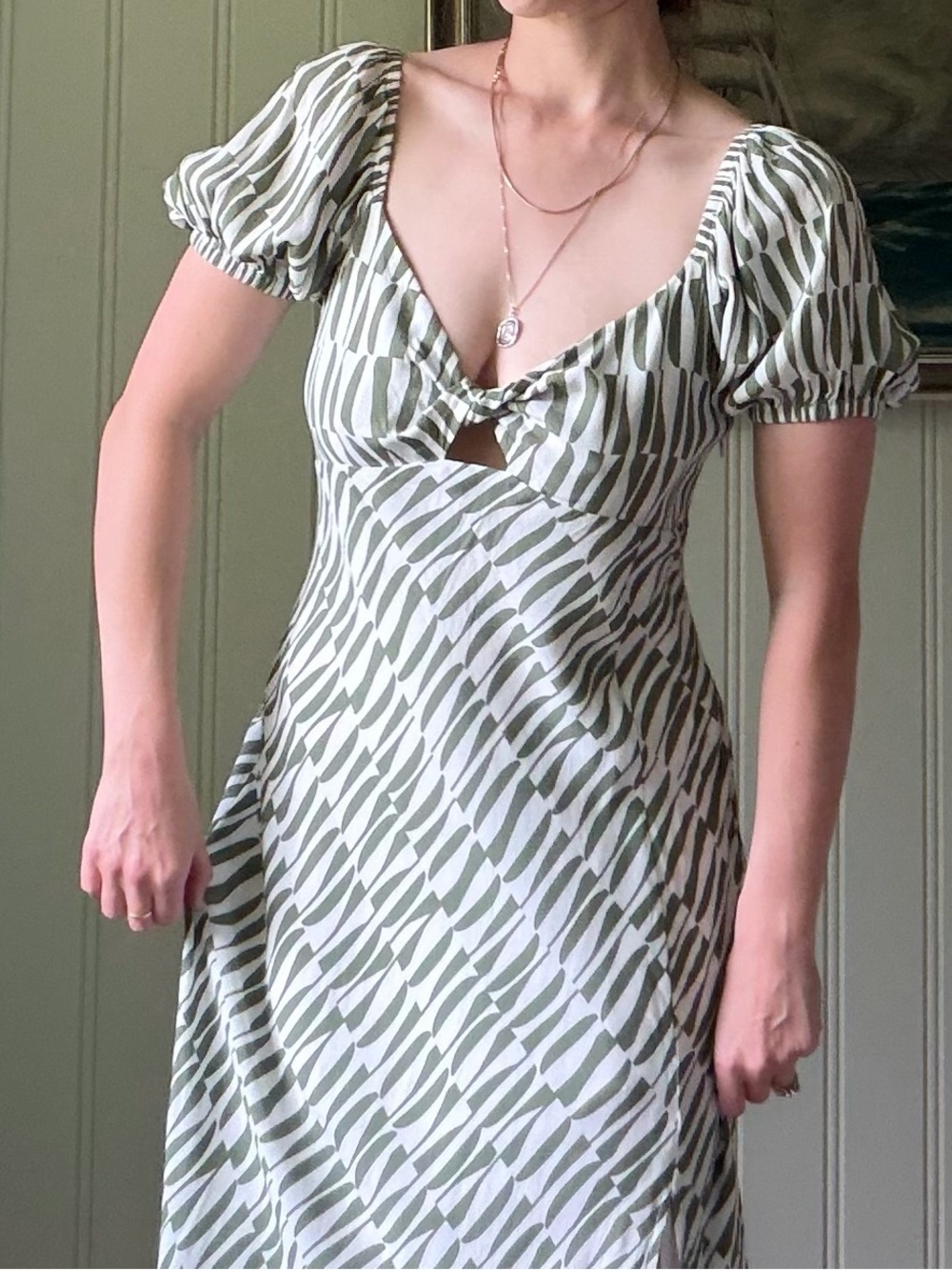 Garden Party Green Patterned Cutout Midi Dress for Wedding Guest Dynamite Medium